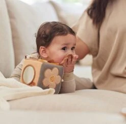 Jollein Activiteitenkubus - Spring Garden 17 Jollein Activiteitenkubus - Spring Garden -Baby Kinderwagen Serie Winkel 1200x1180 6