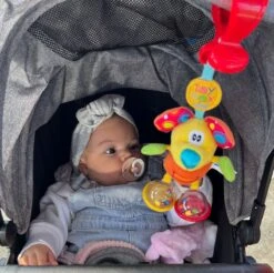 Playgro Hangspeeltje Mimsy De Muis -Baby Kinderwagen Serie Winkel 1200x1195 5