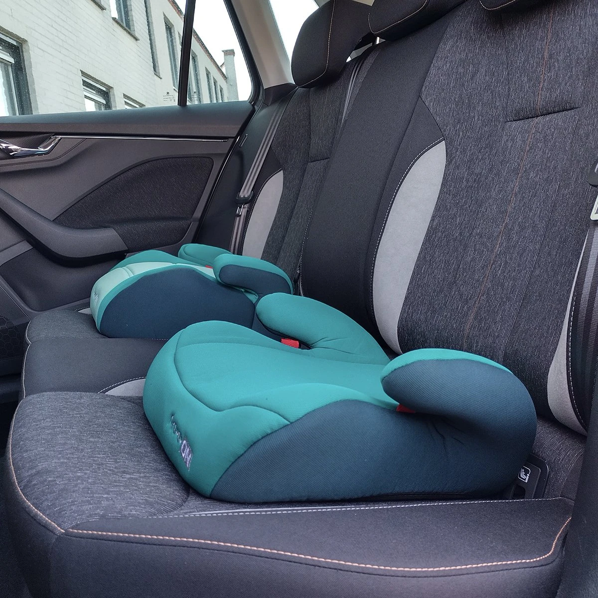 FreeON Booster - Zitverhoger Mars Blauw (15-36kg) 4 FreeON Booster - Zitverhoger Mars Blauw (15-36kg) - Afbeelding 4