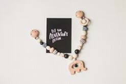 Wagenspanner Olifant - Musthave 2021 - Baby Wagenspanner Hout - Vrolijke Kinderwagenspanner - Eenvoudig Te Bevestigen - Kraamcadeau Voor Jongens En Meisjes - Baby Cadeau 12 Wagenspanner Olifant - Musthave 2021 - Baby Wagenspanner Hout - Vrolijke Kinderwagenspanner - Eenvoudig Te Bevestigen - Kraamcadeau Voor Jongens En Meisjes - Baby Cadeau -Baby Kinderwagen Serie Winkel 1200x800 85