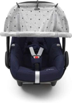 Dooky Universal Cover Zonnescherm Kinderwagen - Light Grey Crowns -Baby Kinderwagen Serie Winkel 841x1200 1