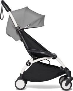 Babyzen YOYO² Buggy 6+ Grijs Frame Wit -Baby Kinderwagen Serie Winkel 974x1200 2